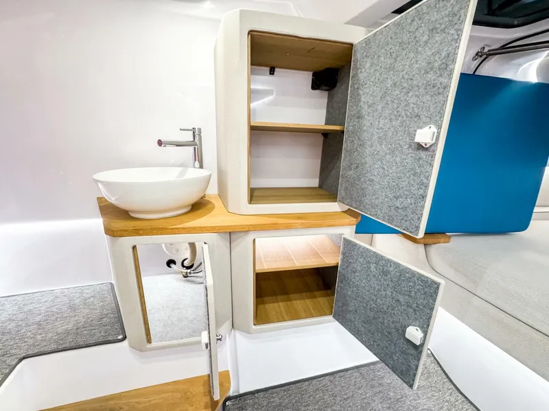 Slide: The Image of Axopar 37 Sun Top BRABUS Trim 2025 - 5809730