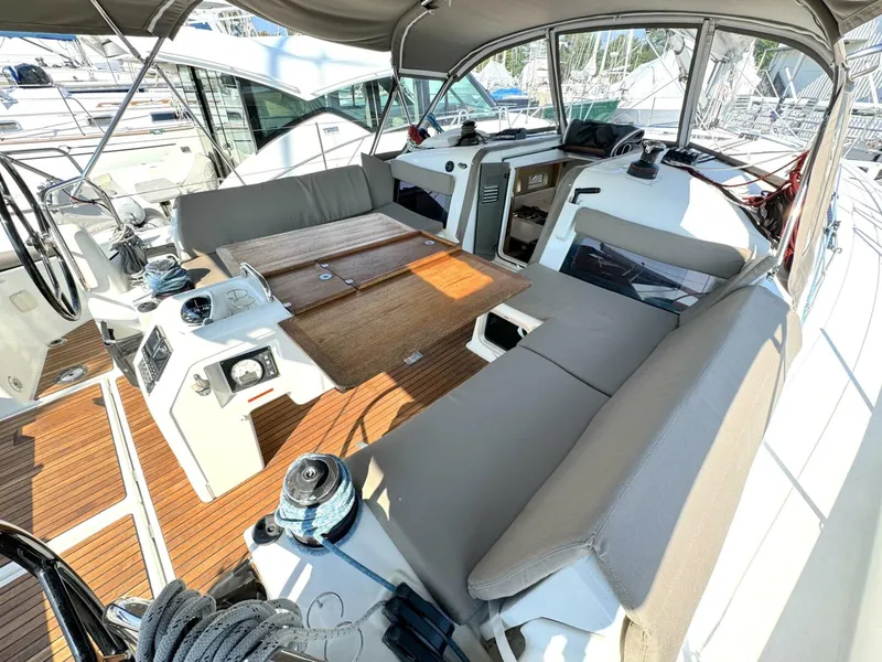 Slide: The Image of Jeanneau 44 2019 - 4782285