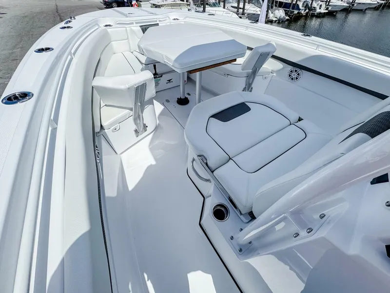 Slide: The Image of Wellcraft 302 Fisherman 2025 - 5315846