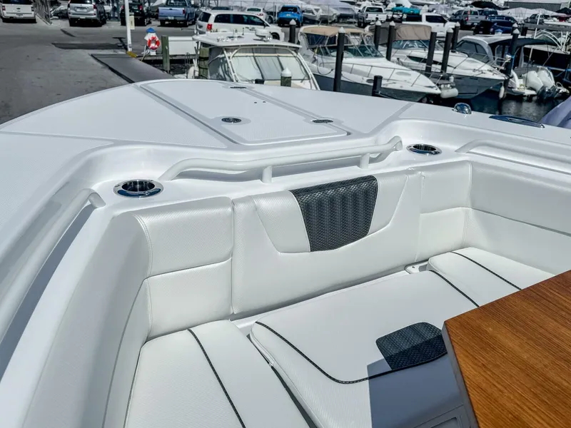 Slide: The Image of Wellcraft 302 Fisherman 2025 - 5315850