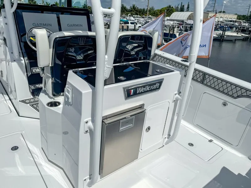 Slide: The Image of Wellcraft 302 Fisherman 2025 - 5315800