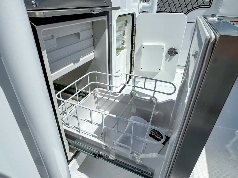 Slide: The Image of Wellcraft 302 Fisherman 2025 - 5315802