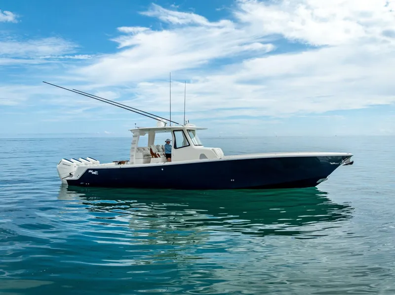 Slide: The Image of SeaVee 420Z 2024 - 5648172