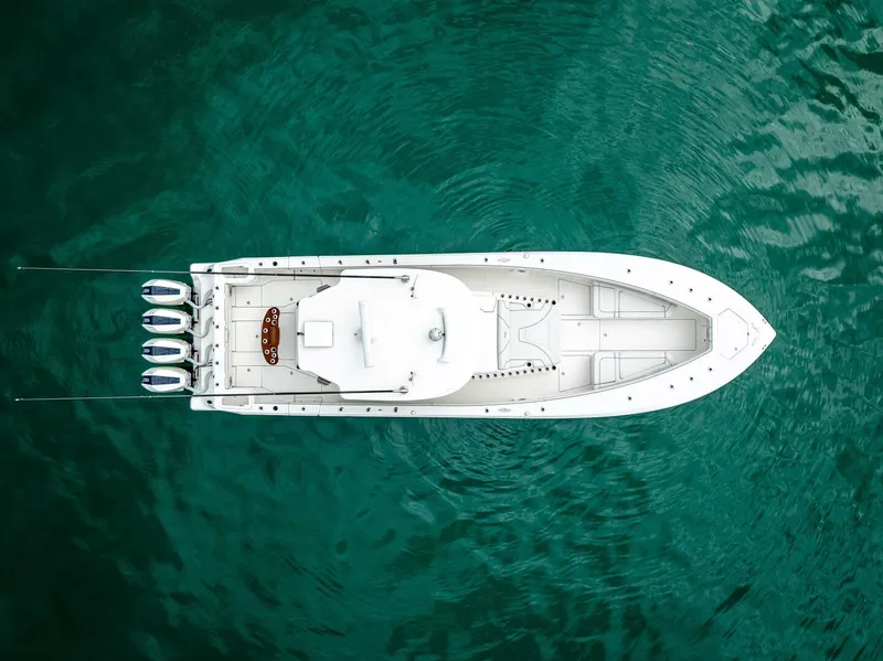 Slide: The Image of SeaVee 420Z 2024 - 5648209