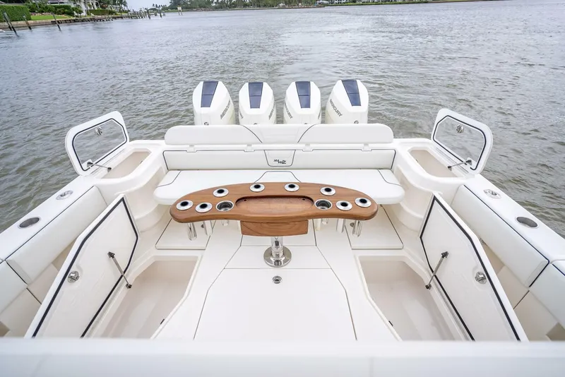 Slide: The Image of SeaVee 420Z 2024 - 5648197