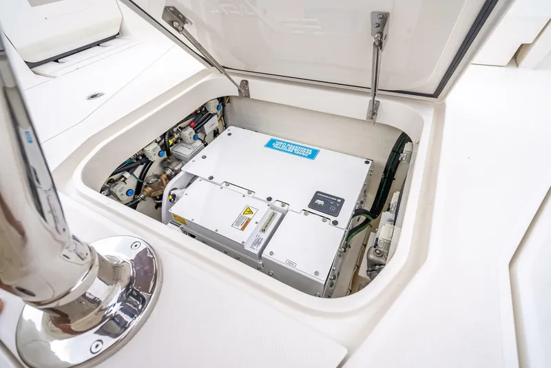 Slide: The Image of SeaVee 420Z 2024 - 5648199