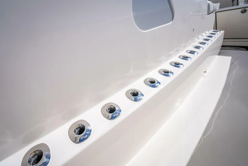 Slide: The Image of SeaVee 420Z 2024 - 4832368