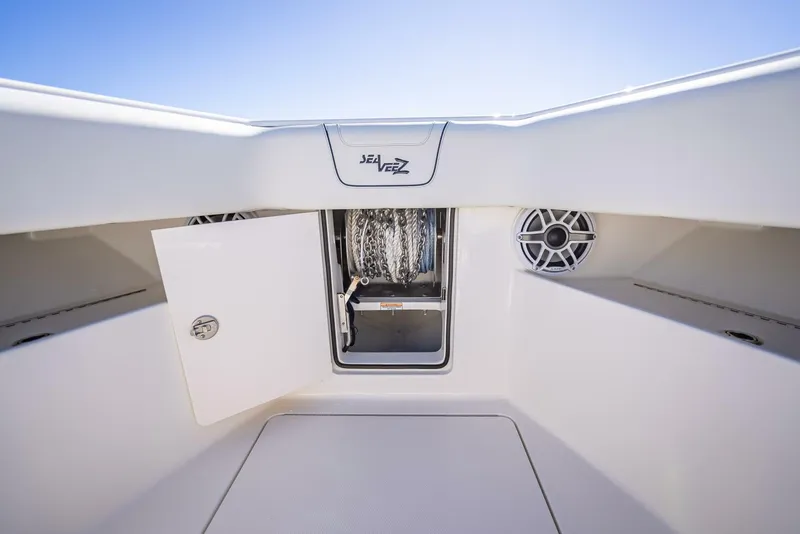 Slide: The Image of SeaVee 420Z 2024 - 4832370