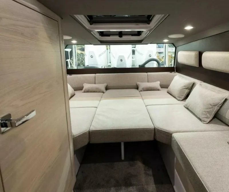 Slide: The Image of Axopar 45 Cross Top 2025 - 4785828