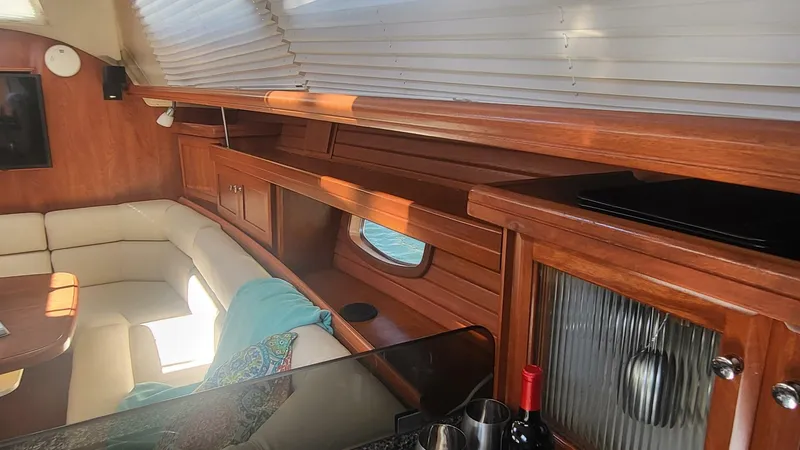 Slide: The Image of Hunter 50 CC 2009 - 4786155