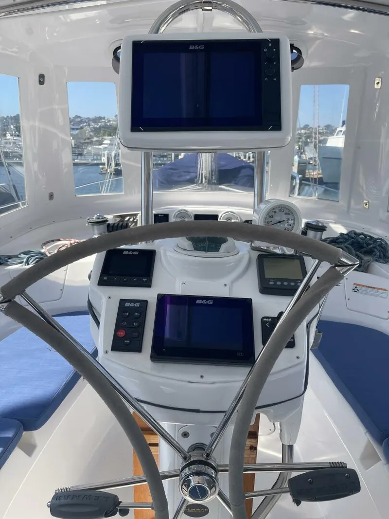 Slide: The Image of Hunter 50 CC 2009 - 4786140