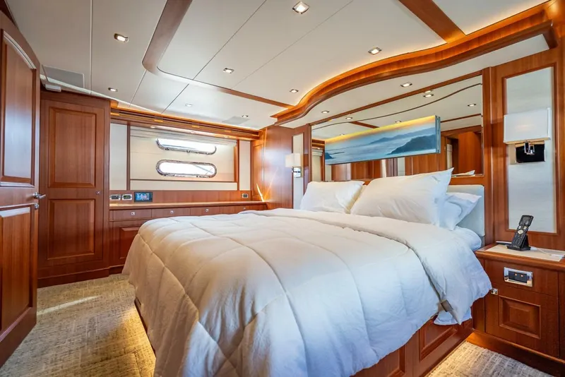 Slide: The Image of Hampton 658l Endurance 2022 - 5069680