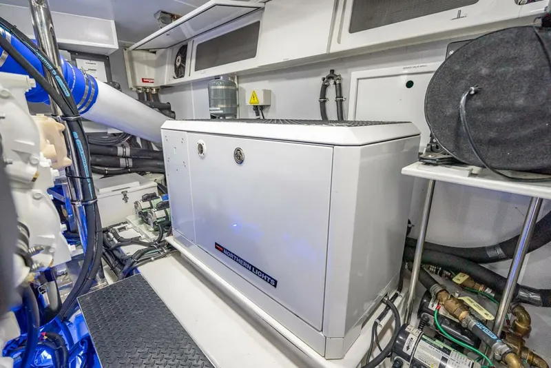 Slide: The Image of Hampton 658l Endurance 2022 - 5069723