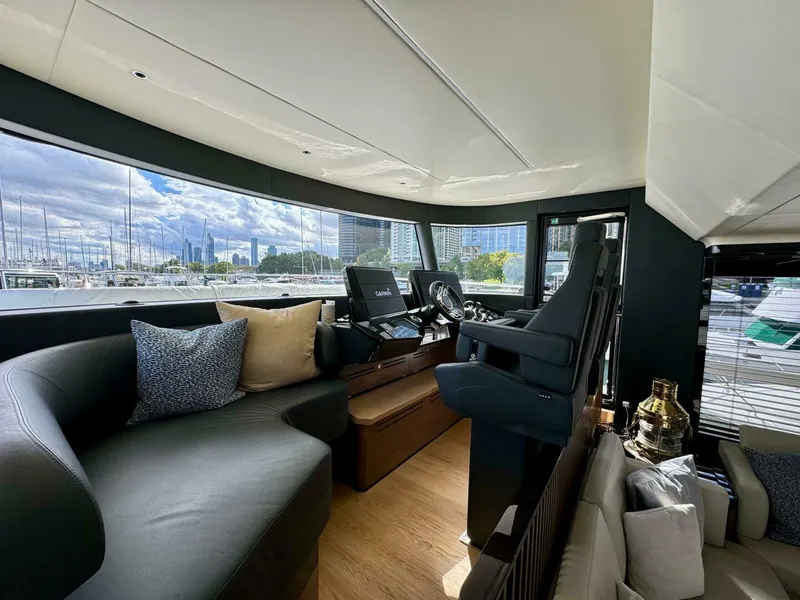 Slide: The Image of Absolute 64 Navetta 2022 - 4786506