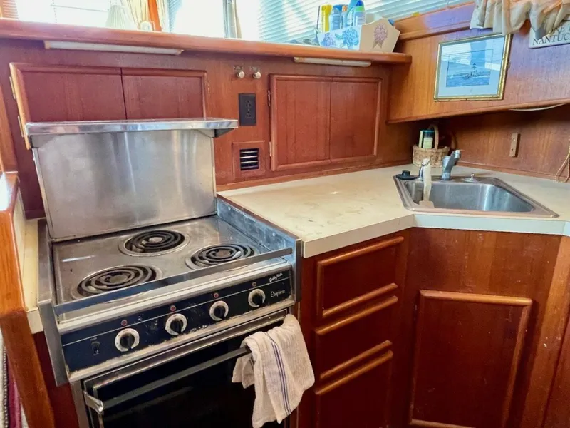 Slide: The Image of Post 46 1988 - 4786782