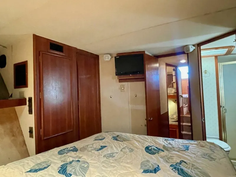 Slide: The Image of Post 46 1988 - 4786788