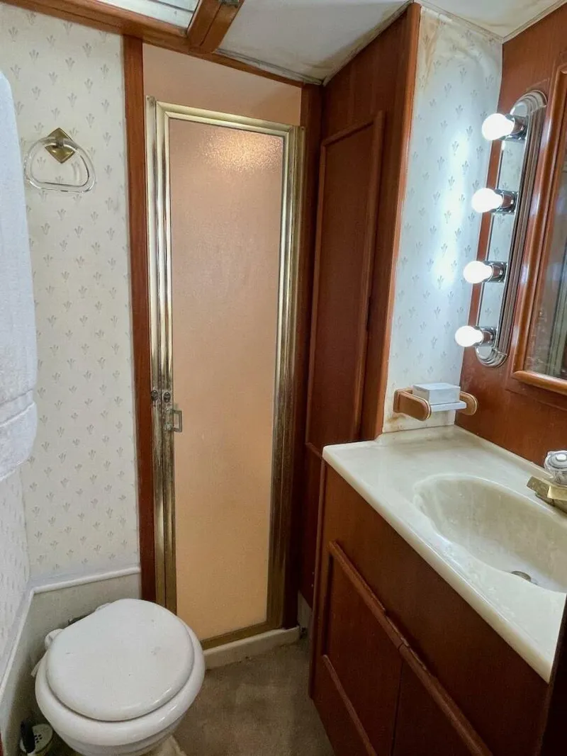 Slide: The Image of Post 46 1988 - 4786792