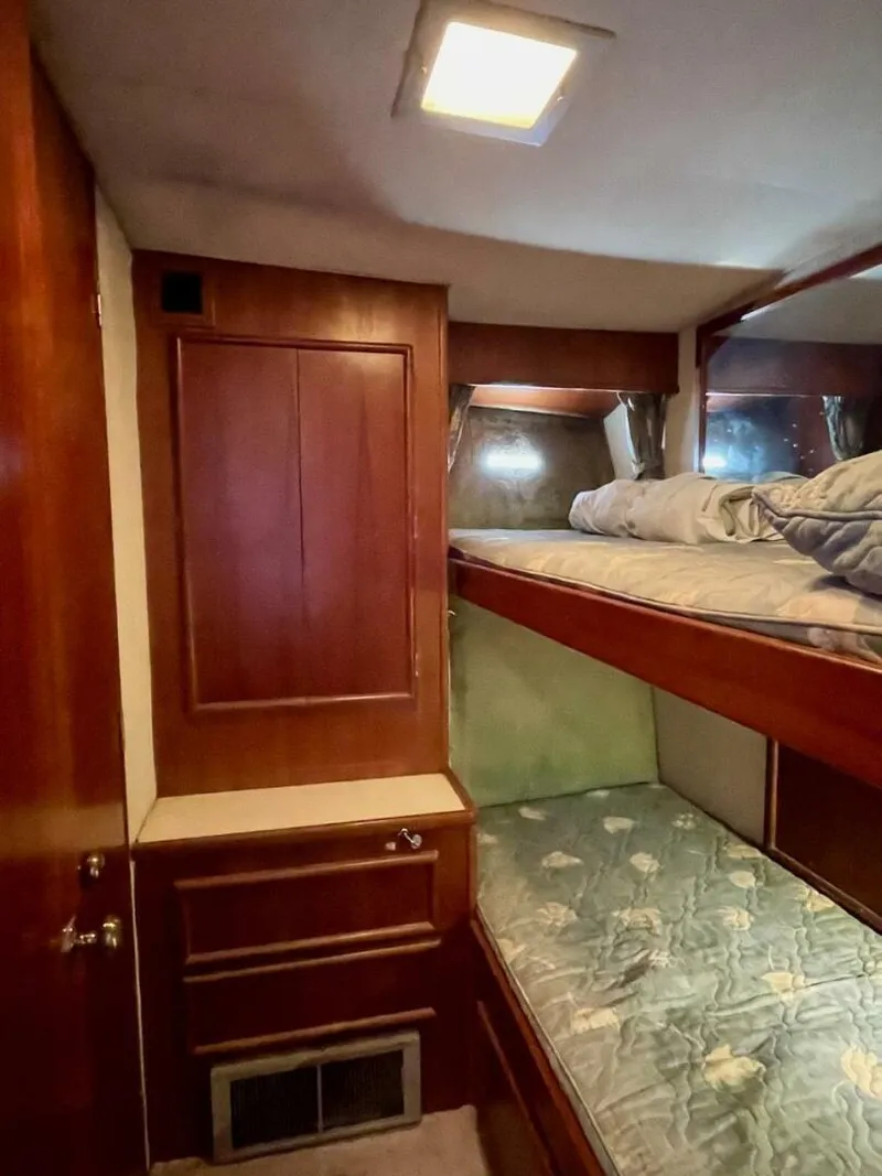 Slide: The Image of Post 46 1988 - 4786798