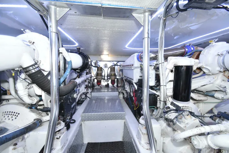 Slide: The Image of Ocean Yachts 48 Super Sport 2000 - 4806041