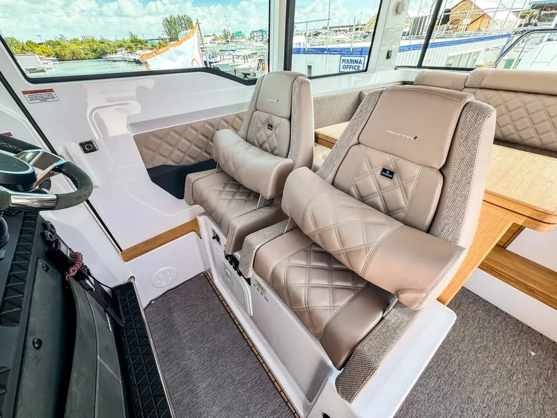 Slide: The Image of Axopar 37XC CROSS CABIN BRABUS Trim 2025 - 5317765