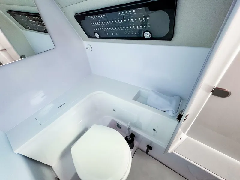 Slide: The Image of Axopar 37XC CROSS CABIN BRABUS Trim 2025 - 5317771