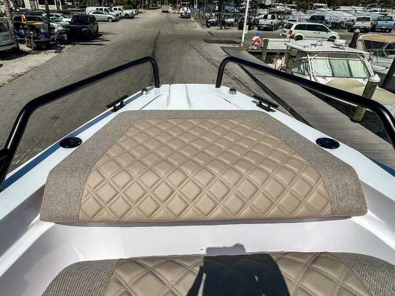 Slide: The Image of Axopar 37XC CROSS CABIN BRABUS Trim 2025 - 5317755