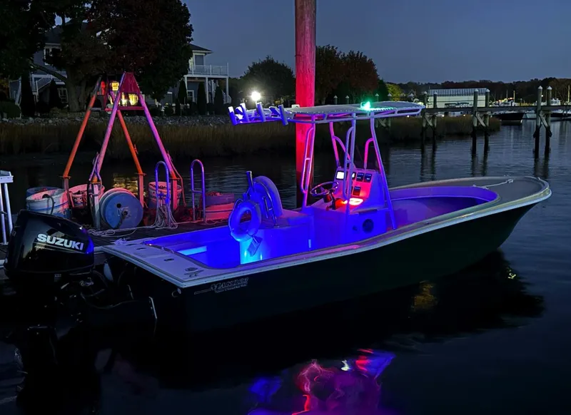 Slide: The Image of Mako 23 1975 - 4789324