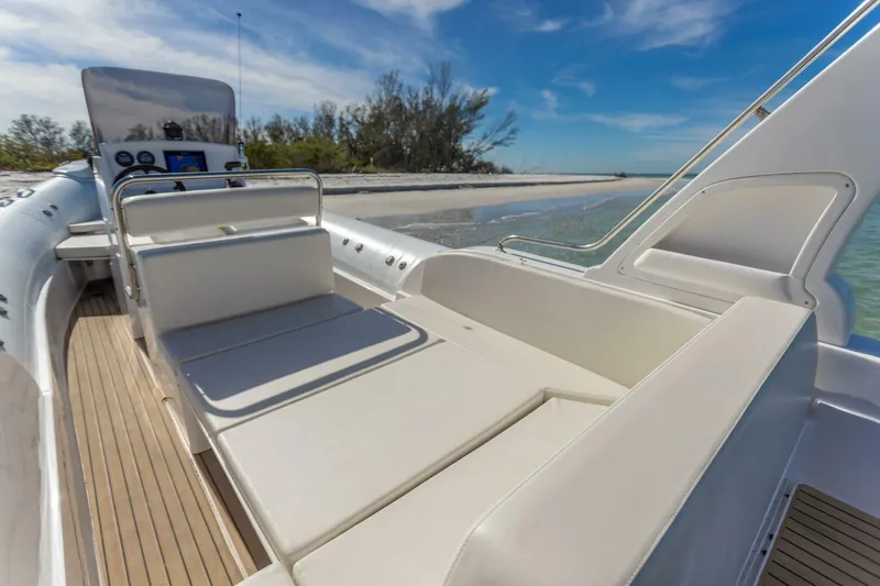 Slide: The Image of Orca Pro Marine 26 2023 - 4789586