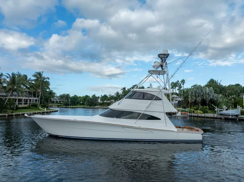 Slide: The Image of Viking 68 Enclosed Bridge Convertible 2021 - 4790249