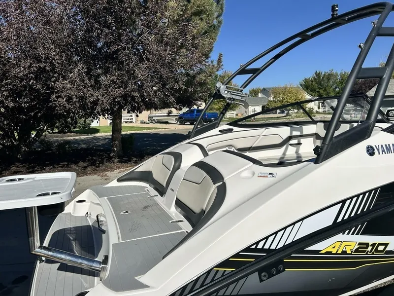 Slide: The Image of Yamaha AR210 2019 - 7515620