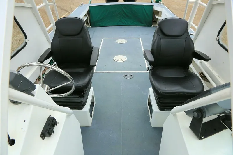 Slide: The Image of SeaArk 25 V Commander SAMA 365 2002 - 4797719