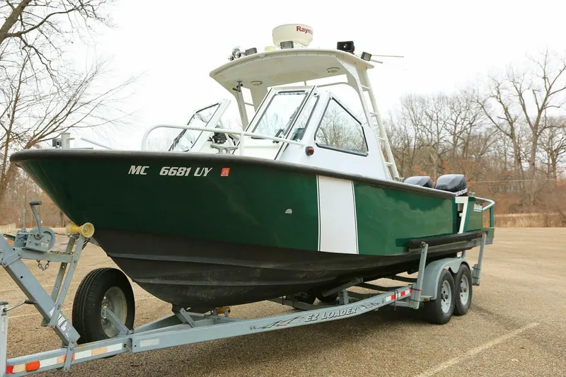 Slide: The Image of SeaArk 25 V Commander SAMA 365 2002 - 4797475