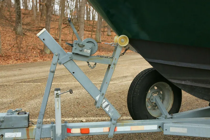 Slide: The Image of SeaArk 25 V Commander SAMA 365 2002 - 4797491