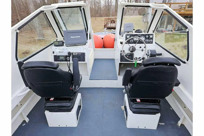 Slide: The Image of SeaArk 25 V Commander SAMA 365 2002 - 4797598