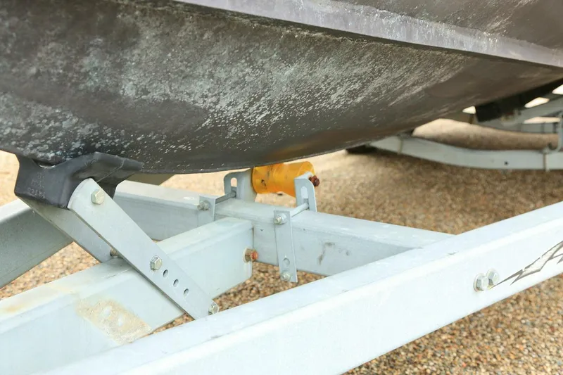 Slide: The Image of SeaArk 25 V Commander SAMA 365 2002 - 4797615