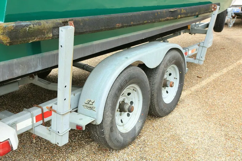 Slide: The Image of SeaArk 25 V Commander SAMA 365 2002 - 4797648