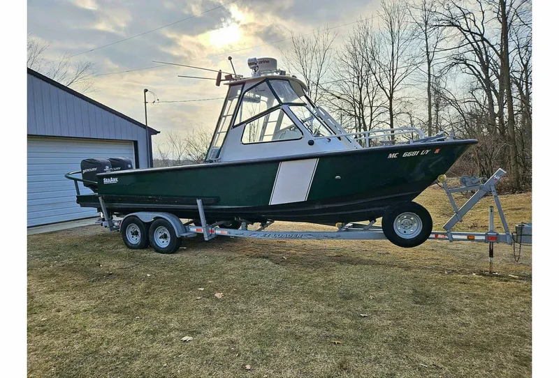 Slide: The Image of SeaArk 25 V Commander SAMA 365 2002 - 4797655