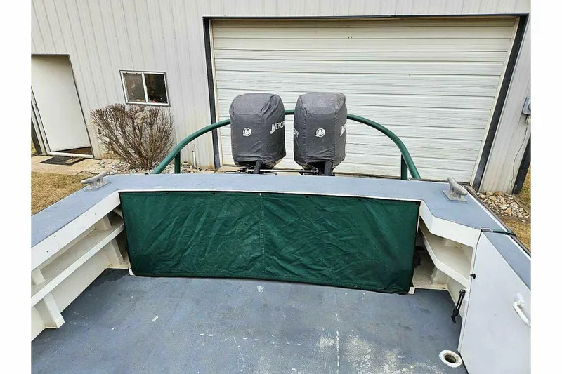 Slide: The Image of SeaArk 25 V Commander SAMA 365 2002 - 4797673