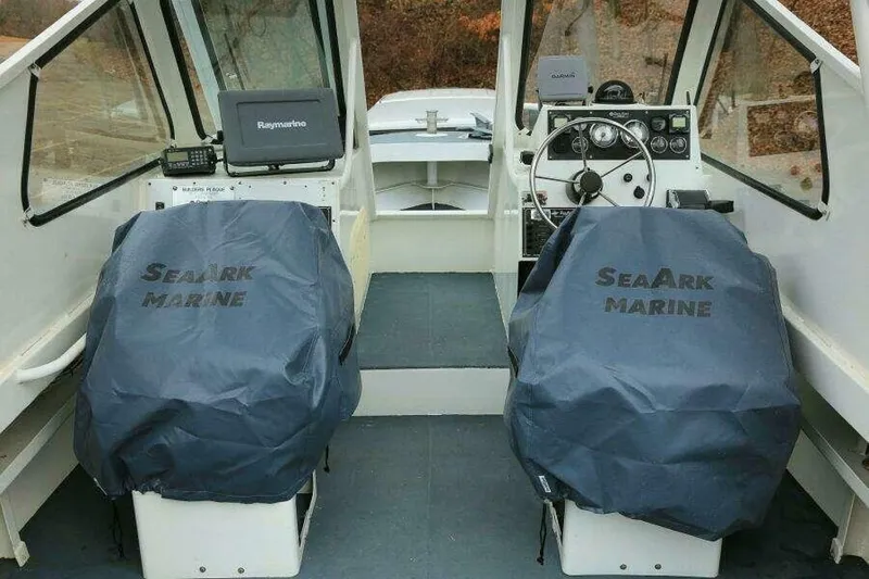 Slide: The Image of SeaArk DXS 1652 SLD 2002 - 8172620
