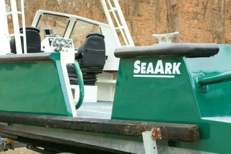 Slide: The Image of SeaArk DXS 1652 SLD 2002 - 8172714