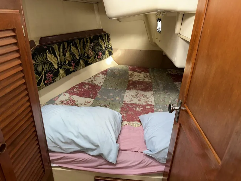 Slide: The Image of Pearson 36-2 1987 - 4791416