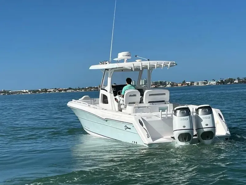 Slide: The Image of 2021 33 Stamas Aventura - 4792095