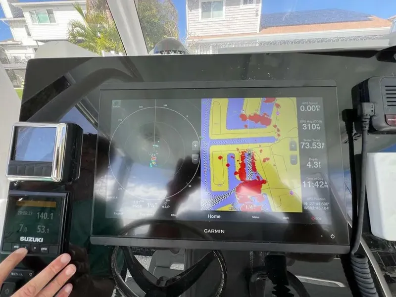 Slide: The Image of 2021 33 Stamas Aventura - 4792087