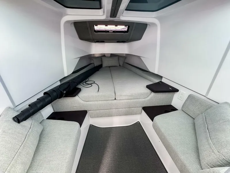 Slide: The Image of Axopar 37XC CROSS CABIN 2024 - 5323938