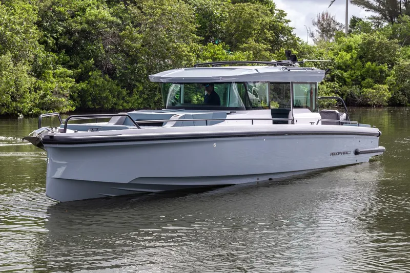 Slide: The Image of Axopar 37XC CROSS CABIN 2024 - 5413164