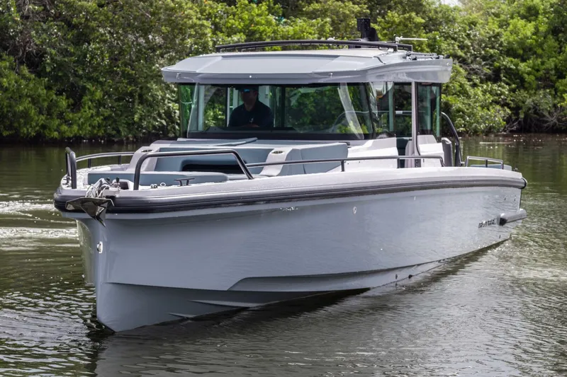 Slide: The Image of Axopar 37XC CROSS CABIN 2024 - 5413163