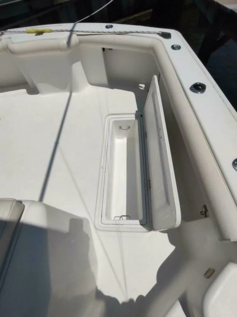 Slide: The Image of Out Island SeaTek 36 Express 2017 - 5474680