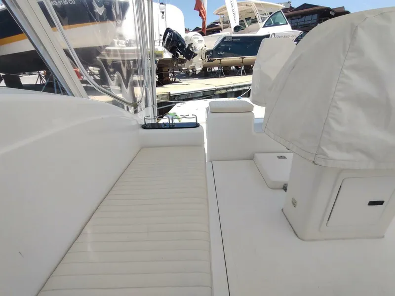 Slide: The Image of Out Island SeaTek 36 Express 2017 - 5474696