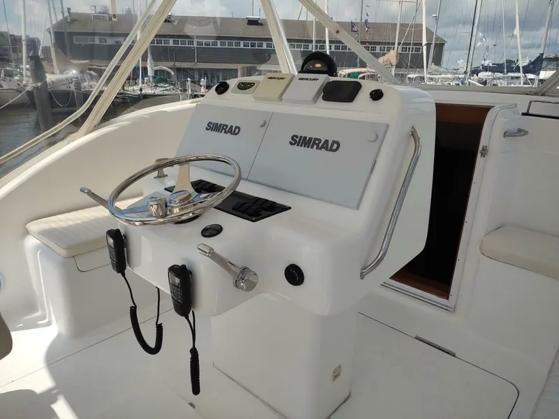 Slide: The Image of Out Island SeaTek 36 Express 2017 - 5474823