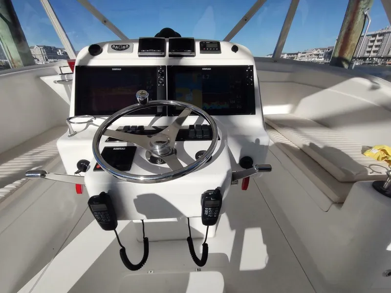 Slide: The Image of Out Island SeaTek 36 Express 2017 - 5018238